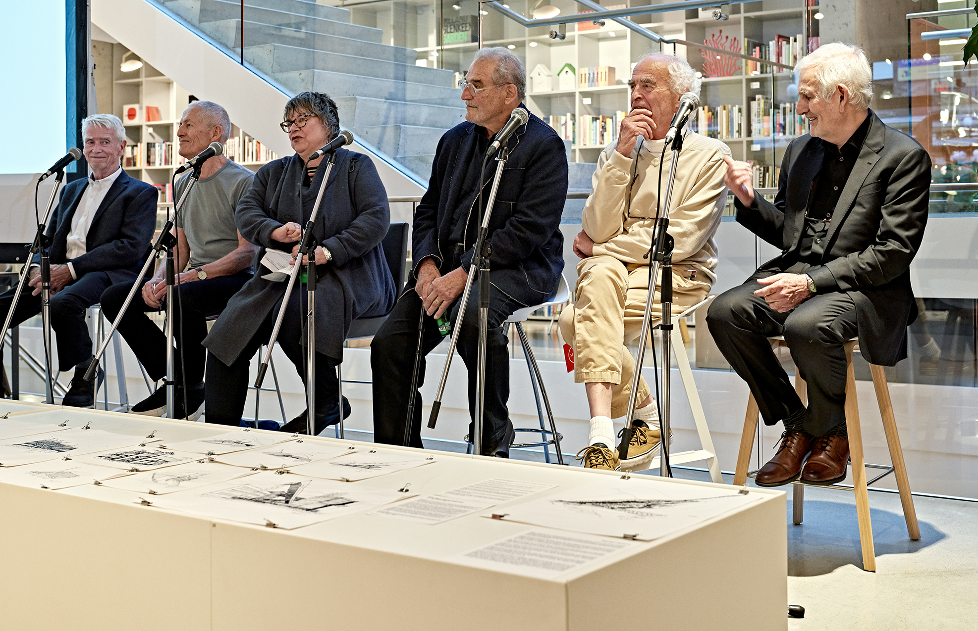 Don Vaughan, Peter Cardew, Catherine Alkenbrack, Bruno Freschi, Paul Merrick, Richard Henriquez. Photograph by Ilijc Albanese.