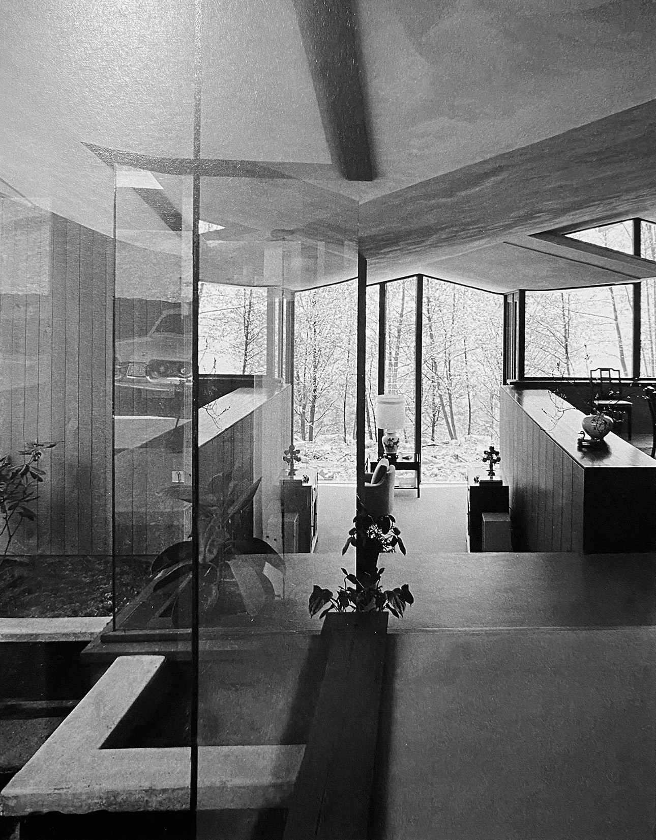 Forrest Residence, Thompson, Berwick, Pratt Architects, 1962-1963. Photo: Selwyn Pullan, 1962. Collection of West Vancouver Art Museum. 